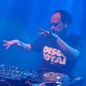 Read more about the article Friday Evening Mix Evening