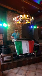 Read more about the article Hot Mix Friday