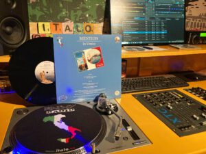 Read more about the article Hot Mix Friday