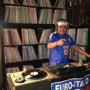 Read more about the article Friday Evening Mix Evening
